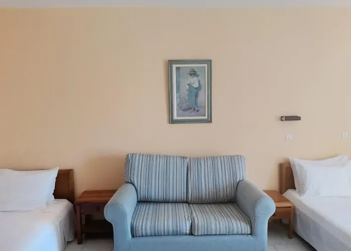 Pantheon Hotel apartamentowy 3*