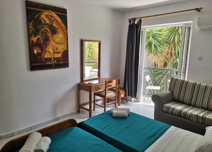 Hotel apartamentowy Pantheon 3*